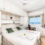 Edificio El Rey-2 By Interhome